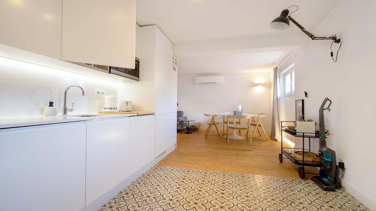 Apartment Principe Real Charming Duplex Ac Ground Floor Lissabon